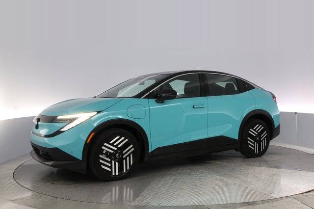 2026 Nissan LEAF — photo 14 of 24