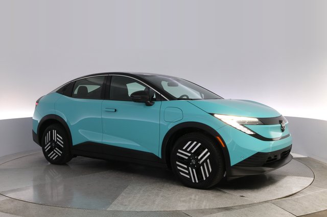 2026 Nissan LEAF — photo 11 of 24