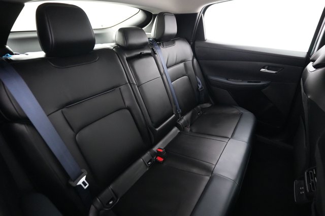 2026 Nissan LEAF — photo 4 of 24