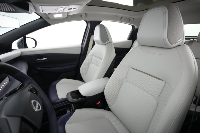 2026 Nissan LEAF — photo 3 of 24