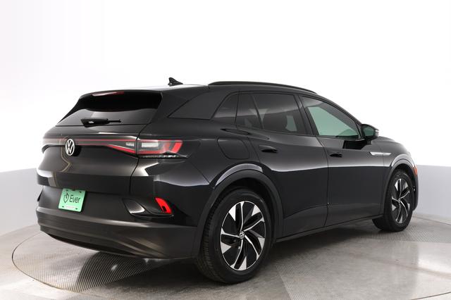 2021 Volkswagen ID.4 — photo 2 of 22