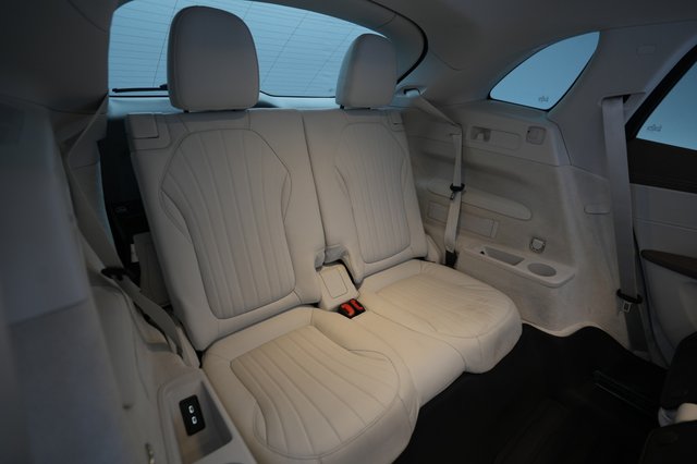 2023 Mercedes-Benz EQS SUV — photo 21 of 23