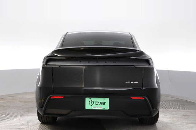 2026 Tesla Model Y — photo 12 of 24