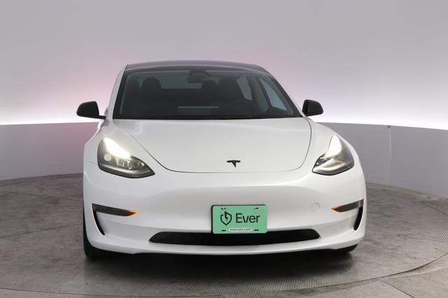 2023 Tesla Model 3 — photo 9 of 24