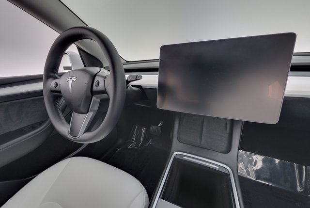 2023 Tesla Model Y — photo 20 of 24