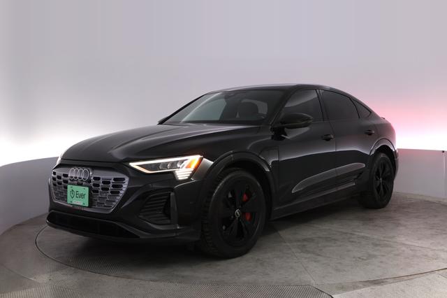 2024 Audi Q8 e-tron — VIN WA1CAAGE1RB033246