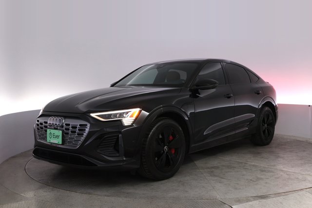 2024 Audi Q8 e-tron — VIN WA1CAAGE1RB033246