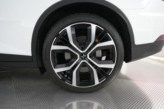 2022 Polestar 2 — photo 7 of 24