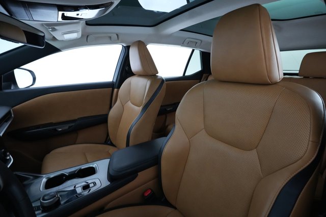 2023 Lexus RZ — photo 3 of 25