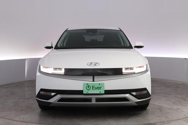 2024 Hyundai IONIQ 5 — photo 9 of 25
