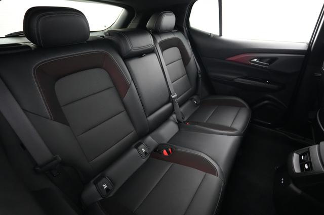 2024 Chevrolet Equinox EV — photo 4 of 26