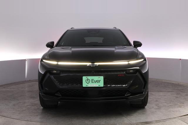 2024 Chevrolet Equinox EV — photo 9 of 26