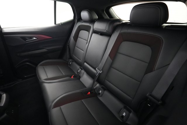 2024 Chevrolet Equinox EV — photo 19 of 26