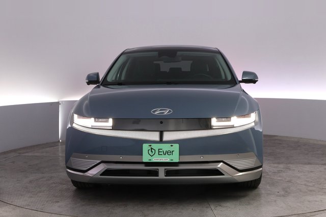 2024 Hyundai IONIQ 5 — photo 9 of 29