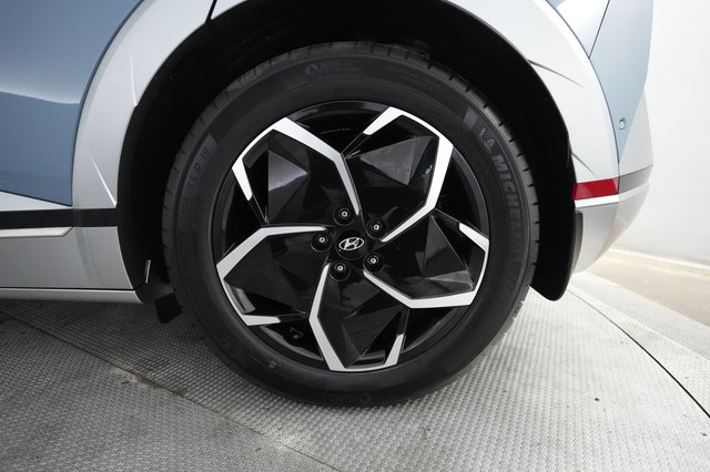 2024 Hyundai IONIQ 5 — photo 7 of 29