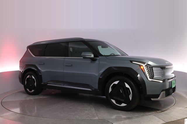 2024 Kia EV9 — photo 11 of 26