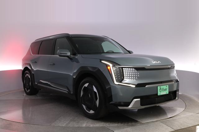 2024 Kia EV9 — photo 10 of 26