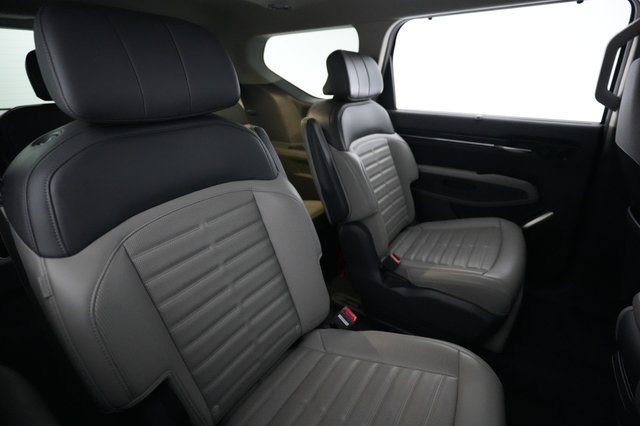 2024 Kia EV9 — photo 4 of 26