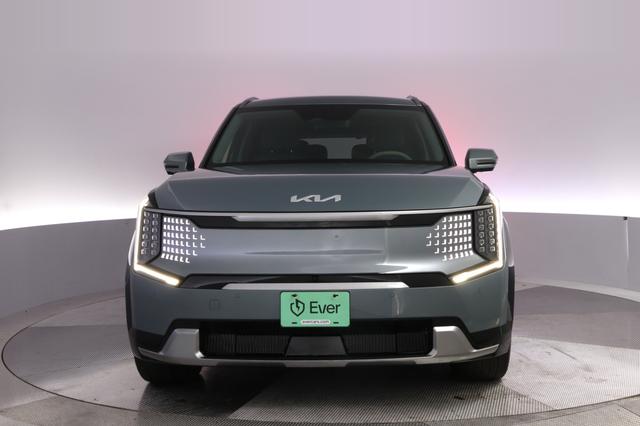 2024 Kia EV9 — photo 9 of 26