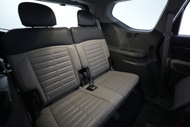 2024 Kia EV9 — photo 21 of 26