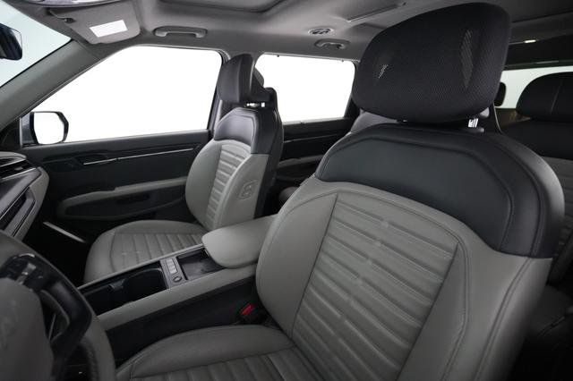 2024 Kia EV9 — photo 3 of 26
