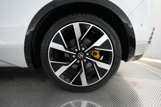 2024 Acura ZDX — photo 7 of 23