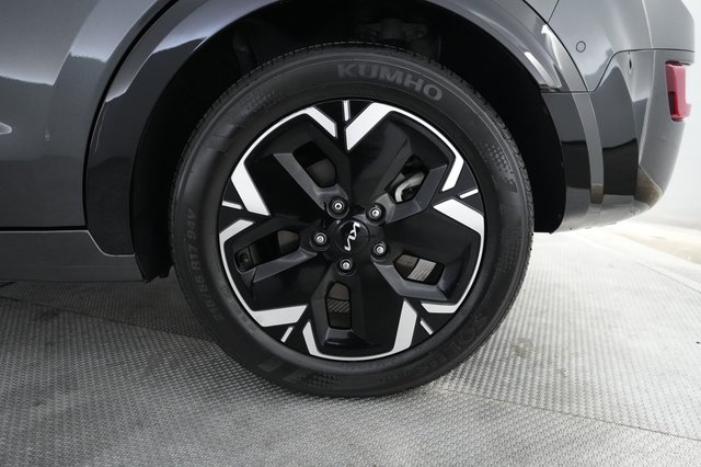 2023 Kia Niro EV — photo 7 of 27