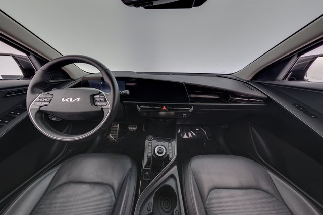 2023 Kia Niro EV — photo 21 of 27