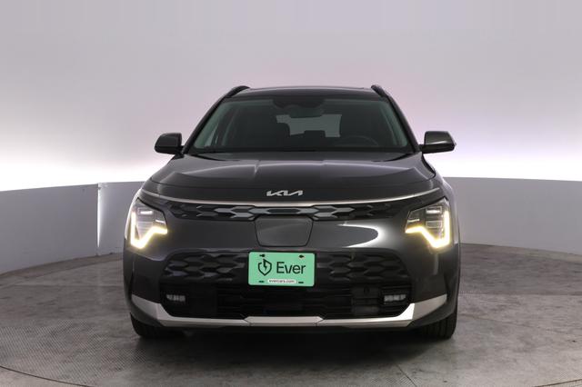 2023 Kia Niro EV — photo 9 of 27