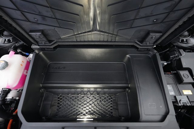 2023 Kia Niro EV — photo 23 of 27