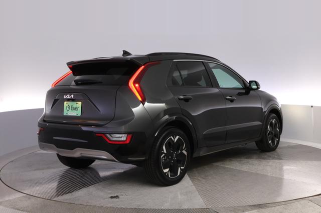 2023 Kia Niro EV — photo 2 of 24