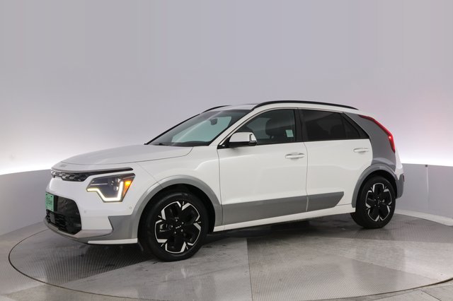 2023 Kia Niro EV — photo 14 of 25
