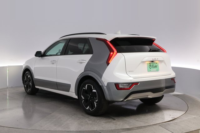 2023 Kia Niro EV — photo 13 of 25