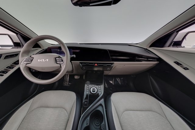 2023 Kia Niro EV — photo 21 of 25