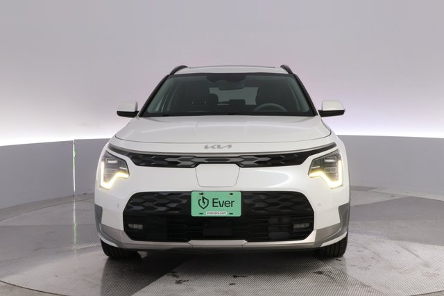 2023 Kia Niro EV — photo 9 of 25