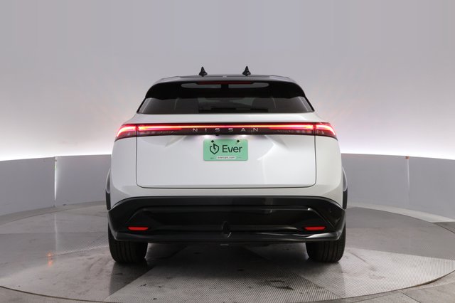 2023 Nissan Ariya — photo 12 of 23