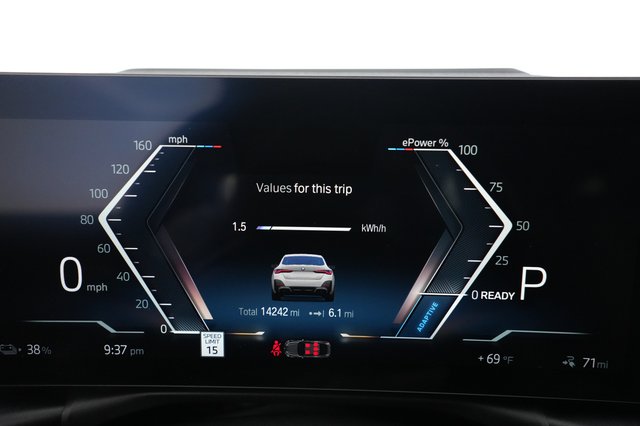 2023 BMW i4 — photo 5 of 23