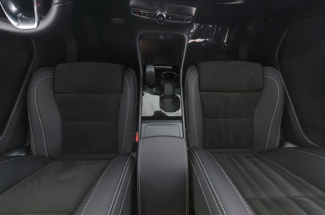 2023 Volvo XC40 Recharge — photo 22 of 26