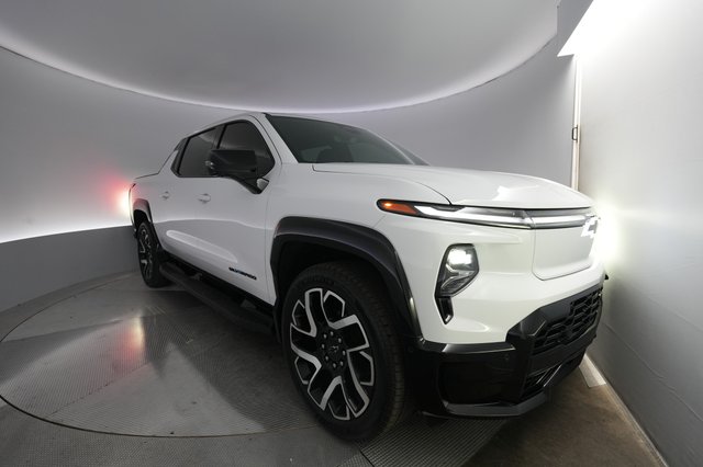 2024 Chevrolet Silverado EV — VIN 1GC40ZEL3RU304020