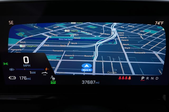2024 Chevrolet Silverado EV — photo 5 of 23