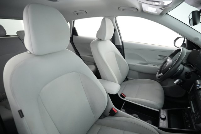 2024 Hyundai Kona Electric — photo 18 of 23