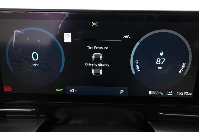 2024 Hyundai Kona Electric — photo 5 of 23