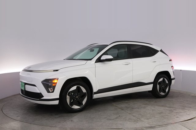 2024 Hyundai Kona Electric — photo 14 of 23
