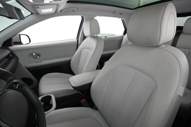 2024 Hyundai IONIQ 5 — photo 3 of 24