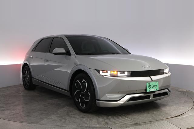2024 Hyundai IONIQ 5 — photo 10 of 24