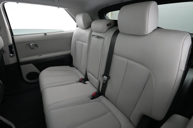 2024 Hyundai IONIQ 5 — photo 19 of 24
