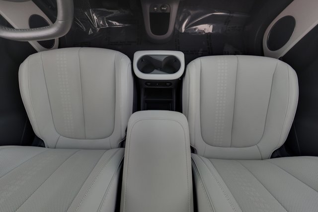 2024 Hyundai IONIQ 5 — photo 22 of 24