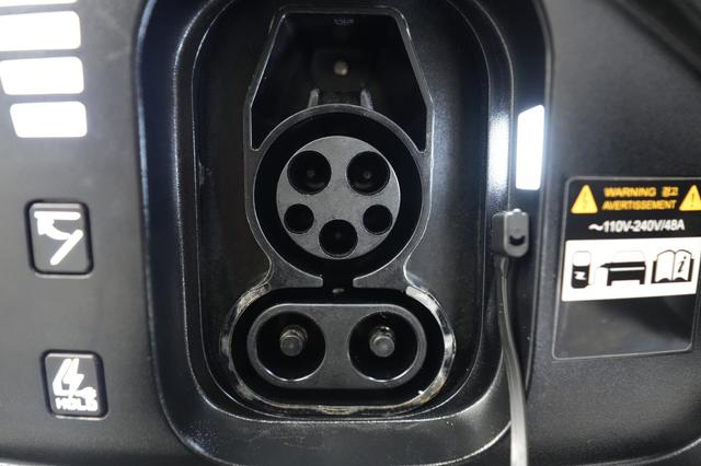 2024 Kia EV6 — photo 8 of 26