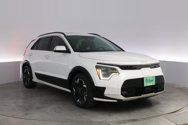 2024 Kia Niro EV — photo 10 of 24