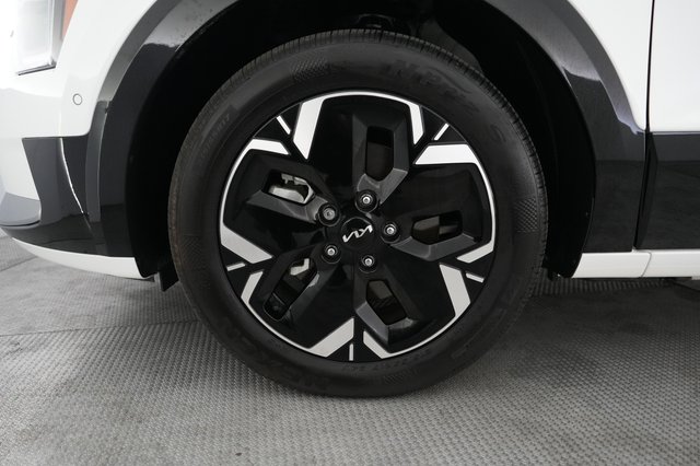2024 Kia Niro EV — photo 15 of 24